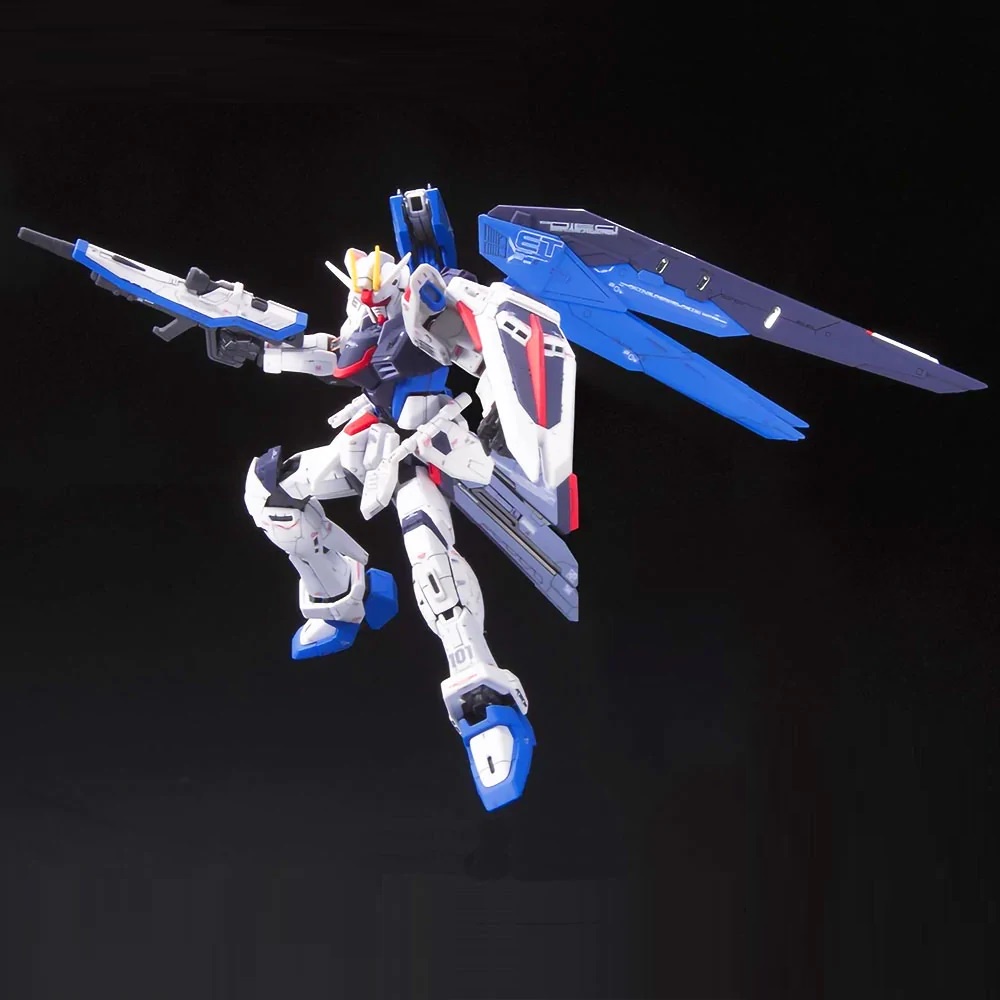 Mô Hình RG Freedom Gundam ZGMF-X10A Seed Destiny 1/144 Real Grade Bandai Đồ Chơi Lắp Ráp Anime Nhật