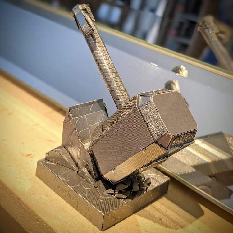 Mô Hình 3D Kim Loại Marvel Búa Mjolnir