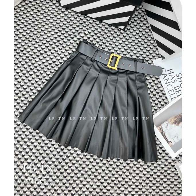 Chân váy da xếp ly có quần trong kèm đai