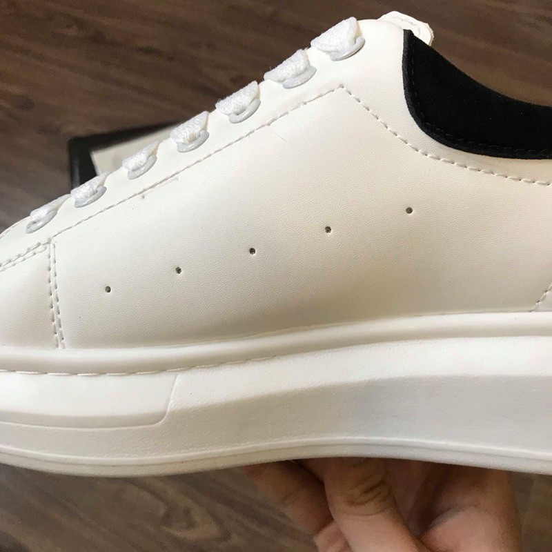 [SALE] Giày MCQUEEN Phản quang, Hoa Cúc, Gót Đen full sz (36-43) | BigBuy360 - bigbuy360.vn