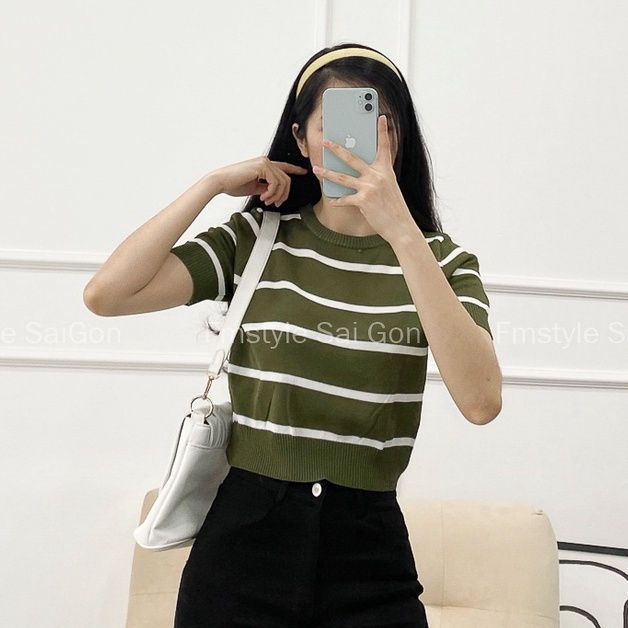 Áo len nữ tay ngắn kẻ ngang thời trang ulzzang Hàn Quốc Fmstyle Saigon 21ALU10A962503