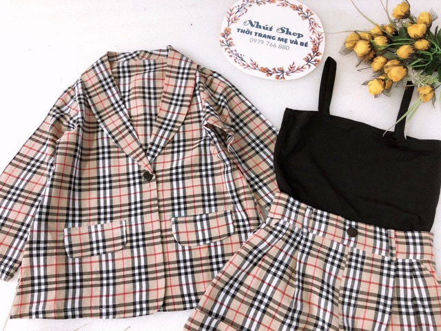Bộ giả vest kẻ bbr cho bé gái