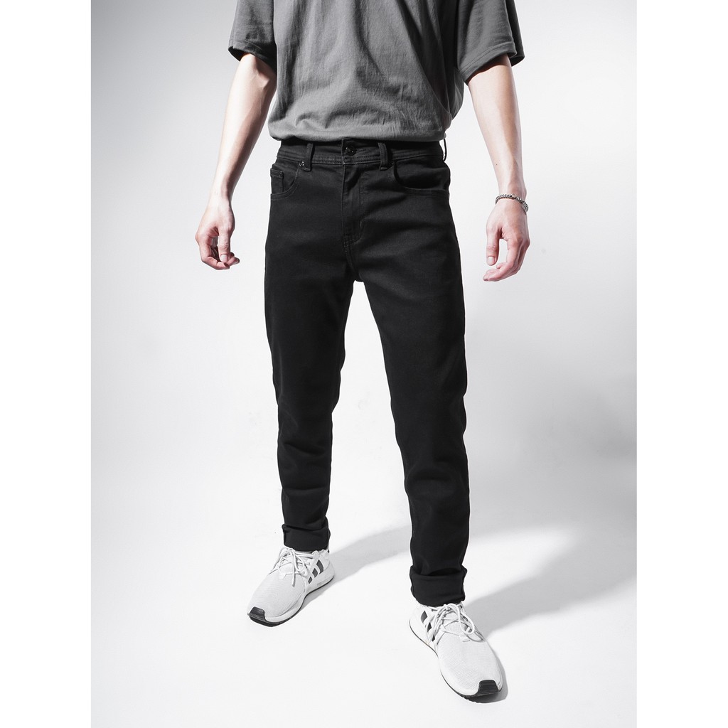 Quần jean dài nam chất vải dày dặn, tone màu nguyên bản form slim fit tôn dáng