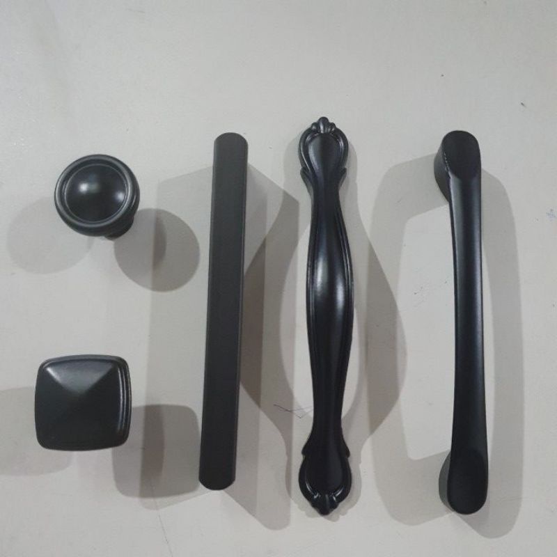 Tay nắm tủ màu đen-núm tủ màu đen
