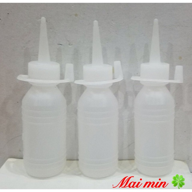 Nước tẩy móng tay aceton
