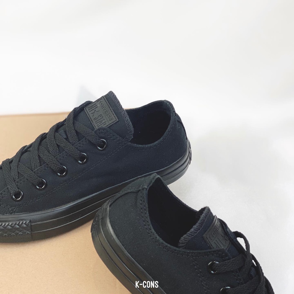 Chuck Taylor Monochrome Black | Giày Thể Thao Full Đen Cổ Thấp