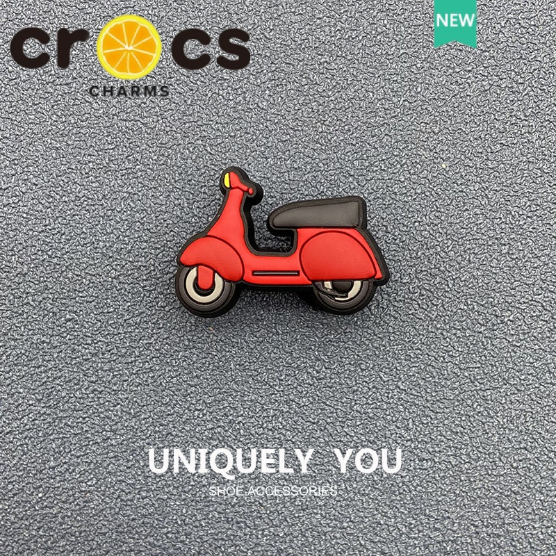 Phụ Kiện Trang Trí Giày crocs Họa Tiết Hoạt Hình Phối Nút Thời Trang Cho Xe Hơi / Xe Máy