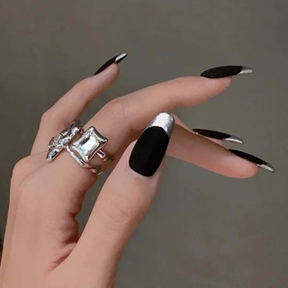 Nail box móng tay giả móng up thiết kế
