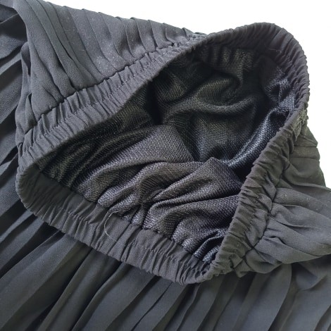 CHÂN VÁY ĐEN XẾP LY SECONDHAND | BigBuy360 - bigbuy360.vn