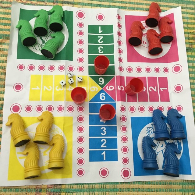 Sỉ mười bộ cờ cá ngựa cho bé