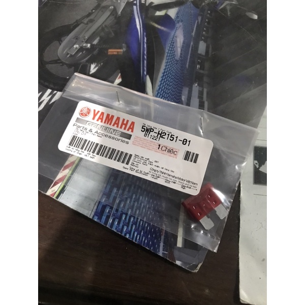 5WP-H2151-01 | Cầu chì 10A YAMAHA