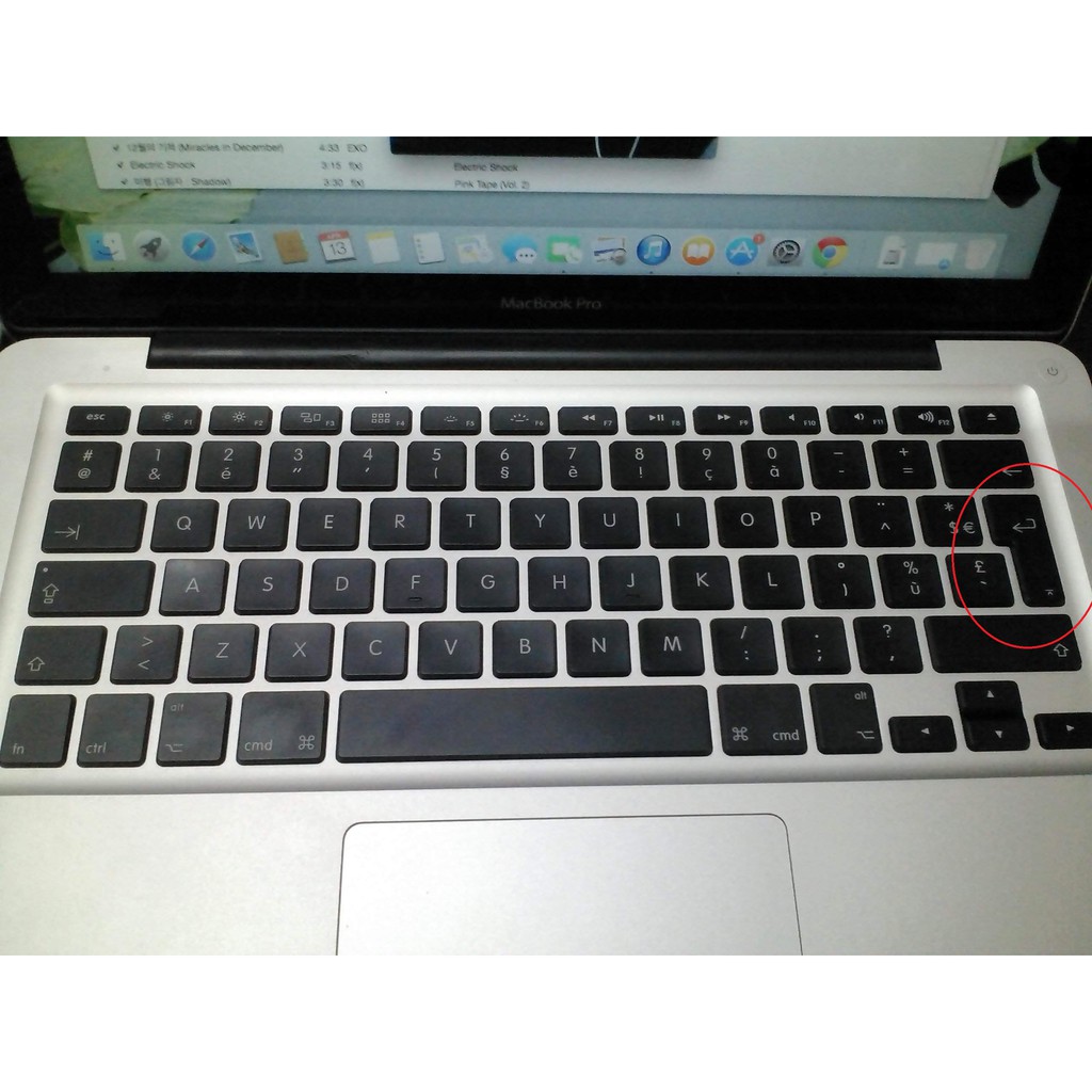 PHỦ BÀN PHÍM ĐEN+TRONG SUỐT DÀNH CHO MACBOOK BẢN CHÂU ÂU