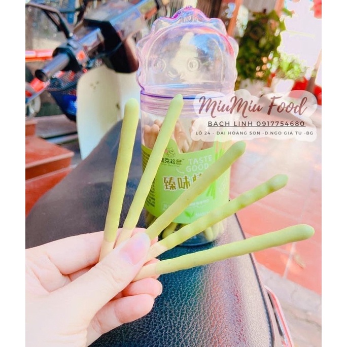 bánh que vị trà xanh / khoai môn / bánh số kèm đồ chơi