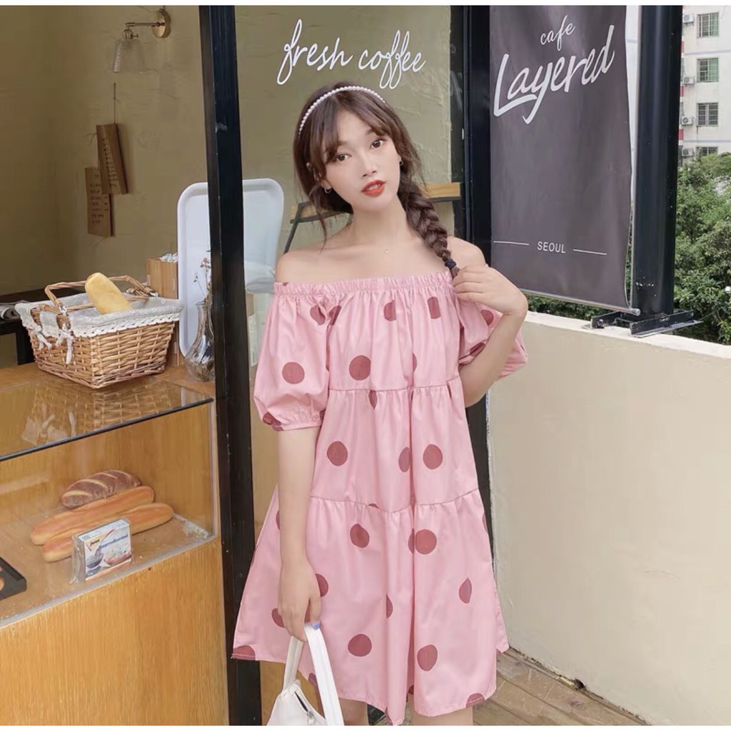 VÁY HỒNG CHẤM BI TRỄ VAI ULLZANG - ĐẦM CỔ VUÔNG CHẤM BI HỒNG HOT