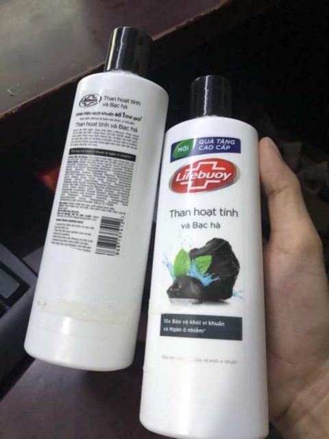 Sữa Tắm Lifebuoy Than Hoạt Tính Bạc Hà 200ml