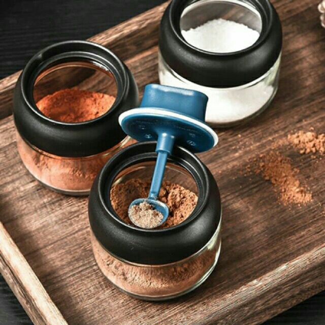 Lọ thủy tinh đựng gia vị kèm thìa thông minh