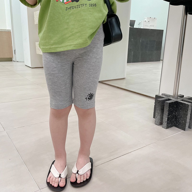 Quần legging short hoạ tiết mặt trời chất thun cotton cho bé Q799