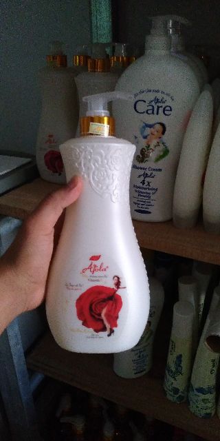 SỮA TẮM COCO VÀ AJOLA 1200ML