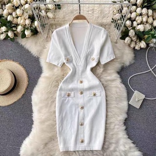 Váy len mỏng cổ chữ V