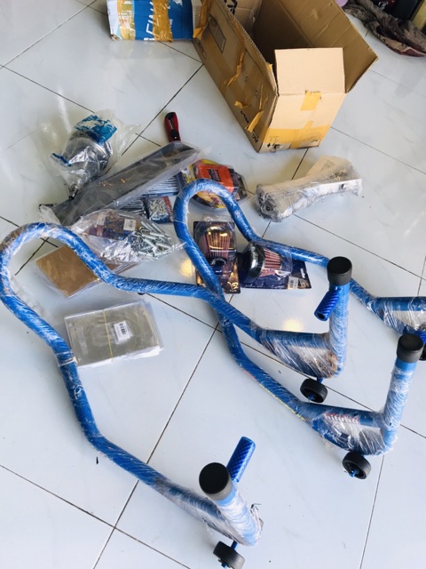 HP65 BEN KÍCH NÂNG BÁNH SAU CHO XE MÁY pkn