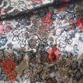 Vải nhung 7 biên hoạ tiết hoa