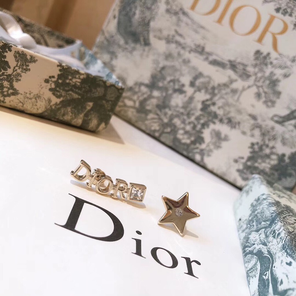 Dior Bông Tai Bất Đối Xứng Họa Tiết Ngôi Sao Và Chữ 21 Đính Đá Thời Trang Cho Nữ