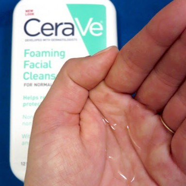 CeraVe Foaming Cleanser - Sữa Rửa Mặt Cho Da Hỗn Hợp 236ml | BigBuy360 - bigbuy360.vn