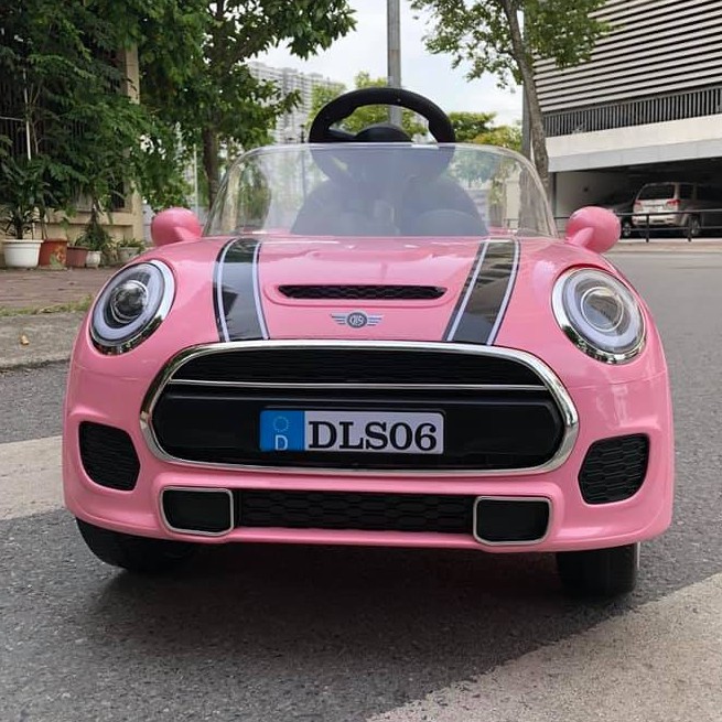 Ô Tô Điện MINI COOPER DLS06 Cho Bé 2 Động Cơ 12V Tự Lái Và Điều Khiển Xa (Đỏ-Hồng-Trắng)