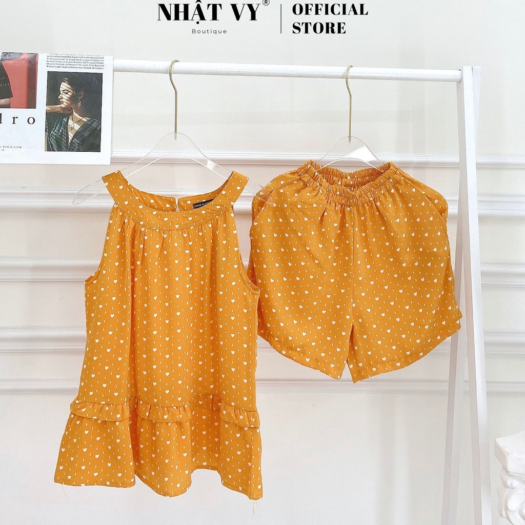 Đồ Bộ Nữ NHẬT VY Quần Đùi Cổ Yếm Chất Tơ Xước Màu Hồng, Xanh, Tím, Đỏ, Vàng- D2345