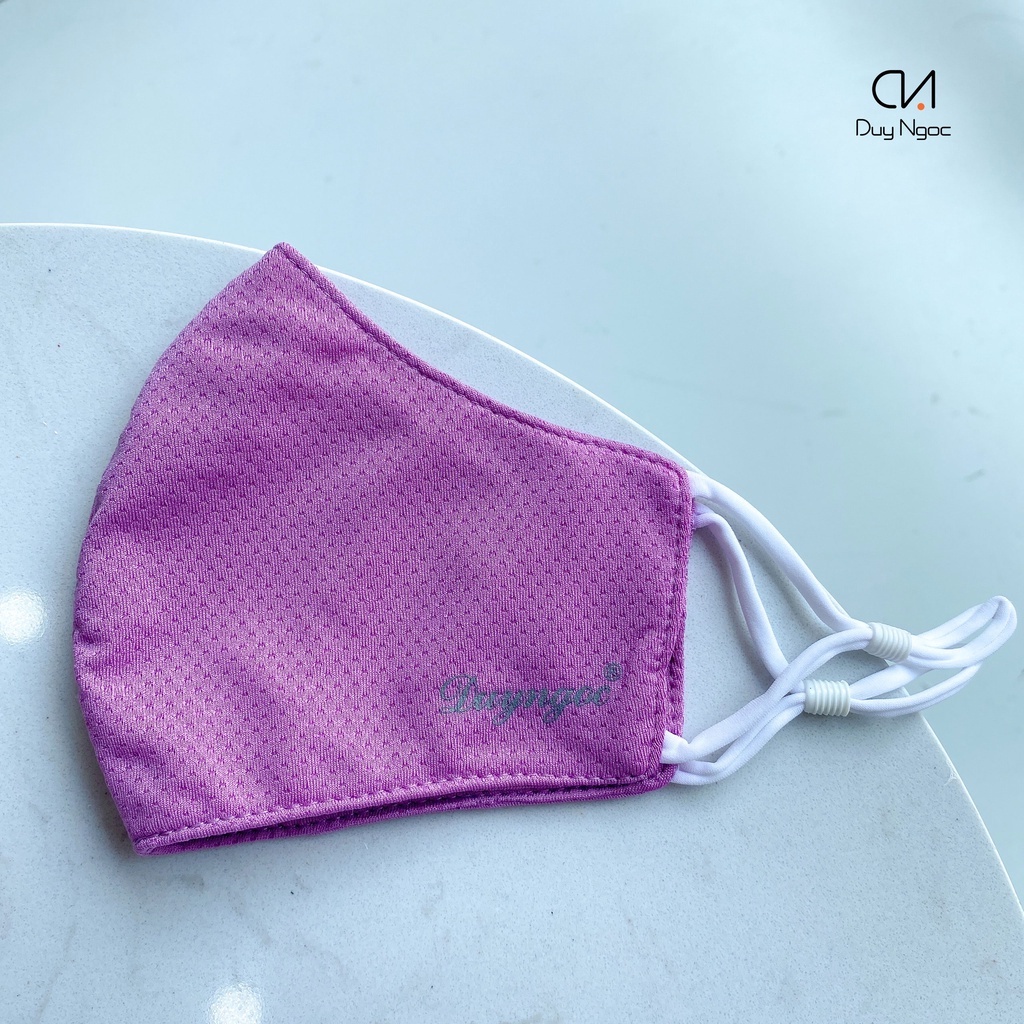 Khẩu Trang Mesh Plus Duy Ngọc Cao Cấp, vải mềm mại chất lượng, thoáng khí,dây đeo êm ái, có nút điều chỉnh dây (7550)