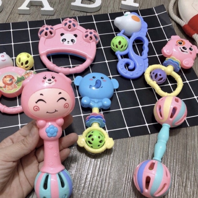 Bộ đồ chơi lục lạc, xúc xắc gặm nướu an toàn cho cho bé - TiNa’s House