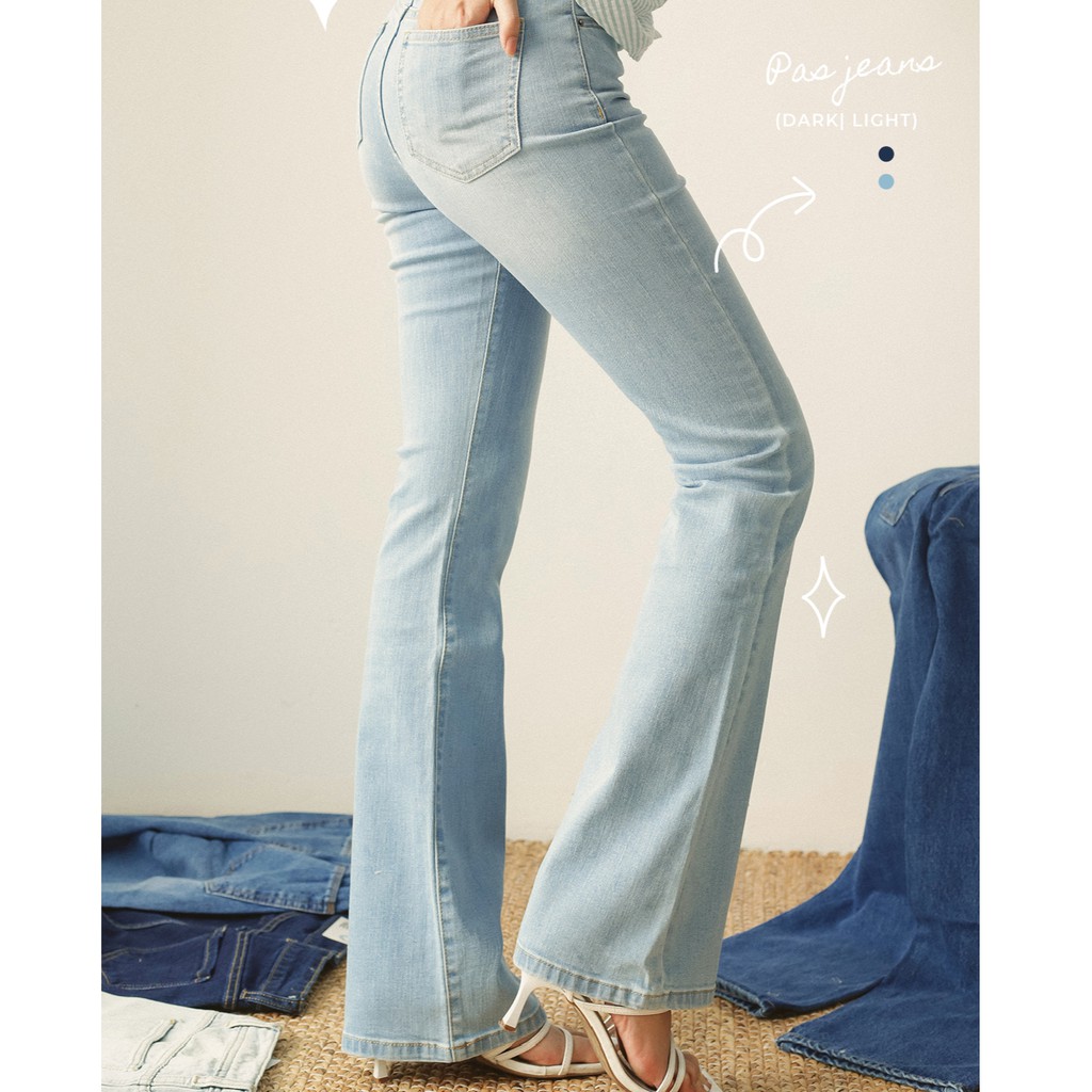 Quần jeans ống loe form dài (Nhạt) MIEU - GD25
