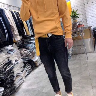 Chân váy Giang Hy