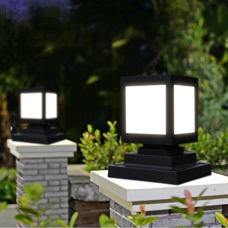 Đèn trụ cổng năng lượng mặt trời sân vườn 25CM