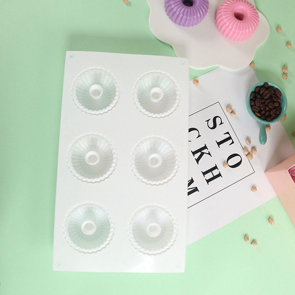Khuôn Làm Bánh Donut 3D 6 Ngăn Tiện Lợi
