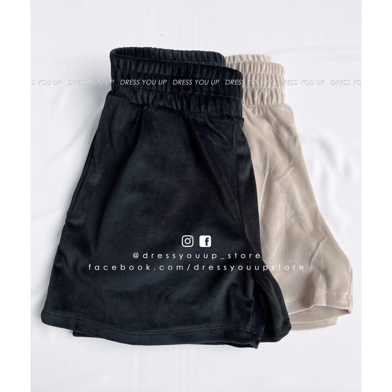 Quần short nhung mịn