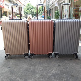 VALI VÂN SỌC THỜI TRANG SIZE 20INCH