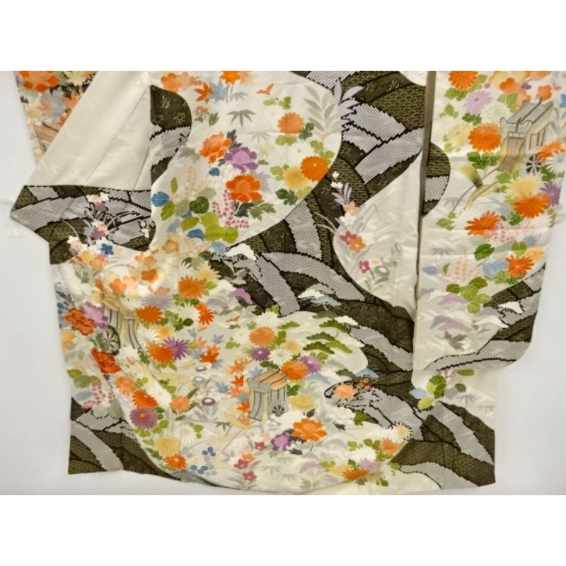 Antique Furisode Kimono Nhật Bản - Bridge and flowers embroidery - Hoa văn phong cảnh