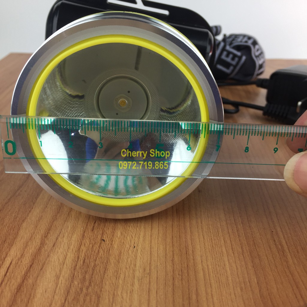 Đèn Pin Đội Đầu bóng led ánh sáng mạnh chống nước  Ánh sáng vàng hoặc Ánh sáng trắng MÃ SỐ A69