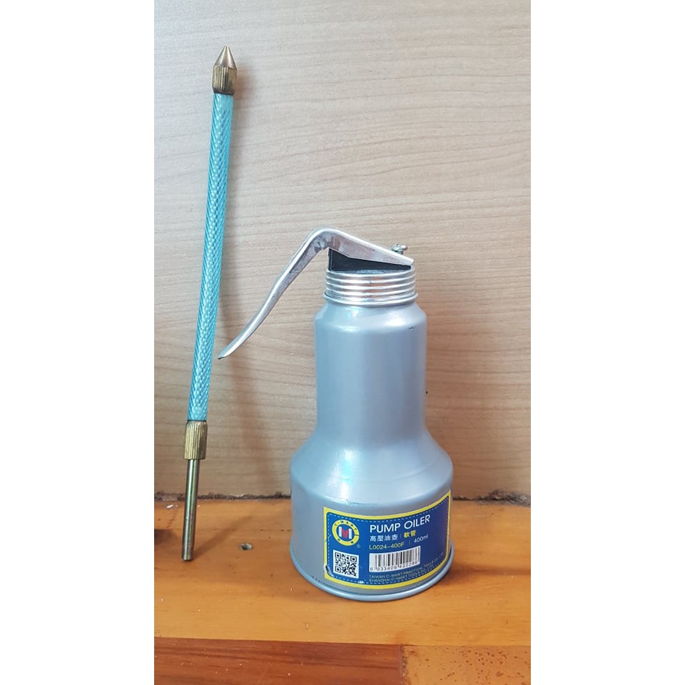 Bình châm nhớt Cmart L0024 250ml và 400ml vòi phun bằng cao su mềm
