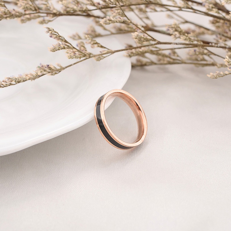 Nhẫn Cưới Cặp Màu Vàng Hồng Và Đen ECGIFT RI022 4mm