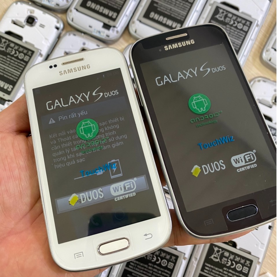 Samsung Galaxy S Duos S752 điện thoại thông minh hai sim linh hoạt