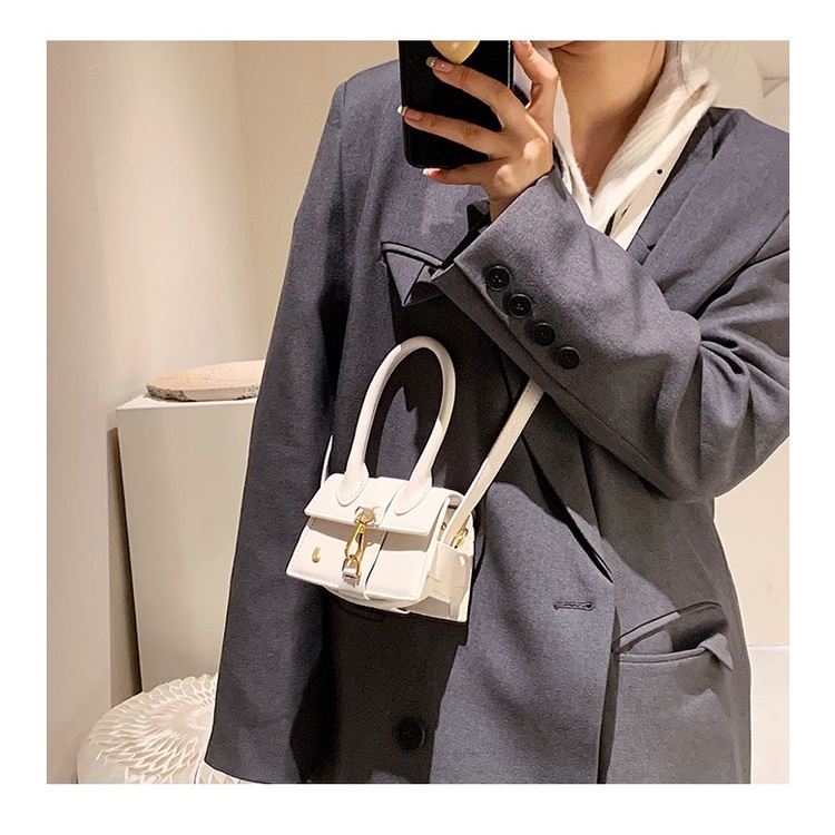 Túi xách mini đeo chéo nữ thời trang giá rẻ đẹp đi chơi phong cách hàn quốc dễ thương cute DC436