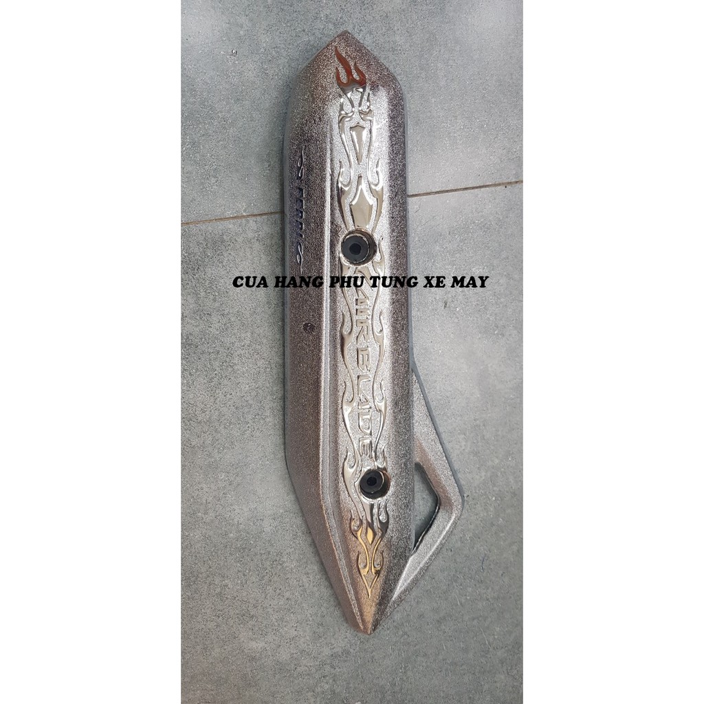 Ốp pô xe AirBlade đầu bò 2013 - 2016 bằng gang cao cấp
