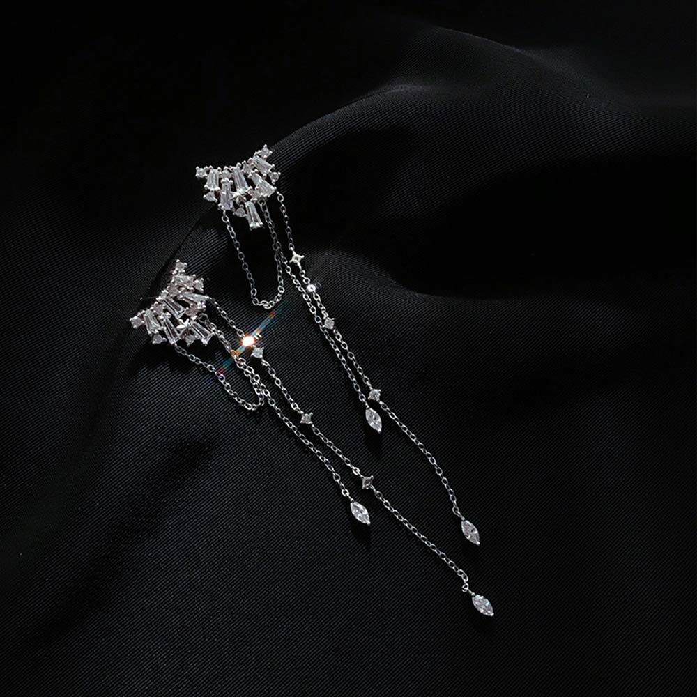 Khuyên tai nữ trang dáng dài tạo hình độc đáo