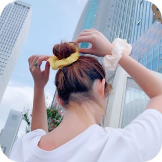 cột tóc scrunchies vải bóng