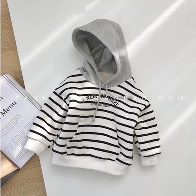 Áo nỉ sọc mũ lót lông