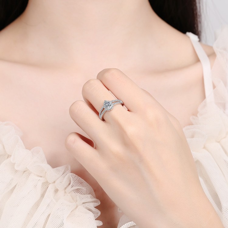 Nhẫn nữ thời trang hạt đá hình giọt nước cực xinh, bạc Ý S925 - N63