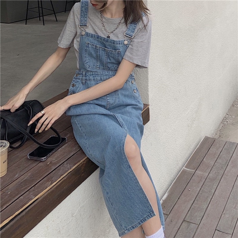 Váy Yếm Jeans Nữ Xẻ Tà Mix Khuy Hông Phong Cách Nữ Tính Đường Phố Hàn Quốc