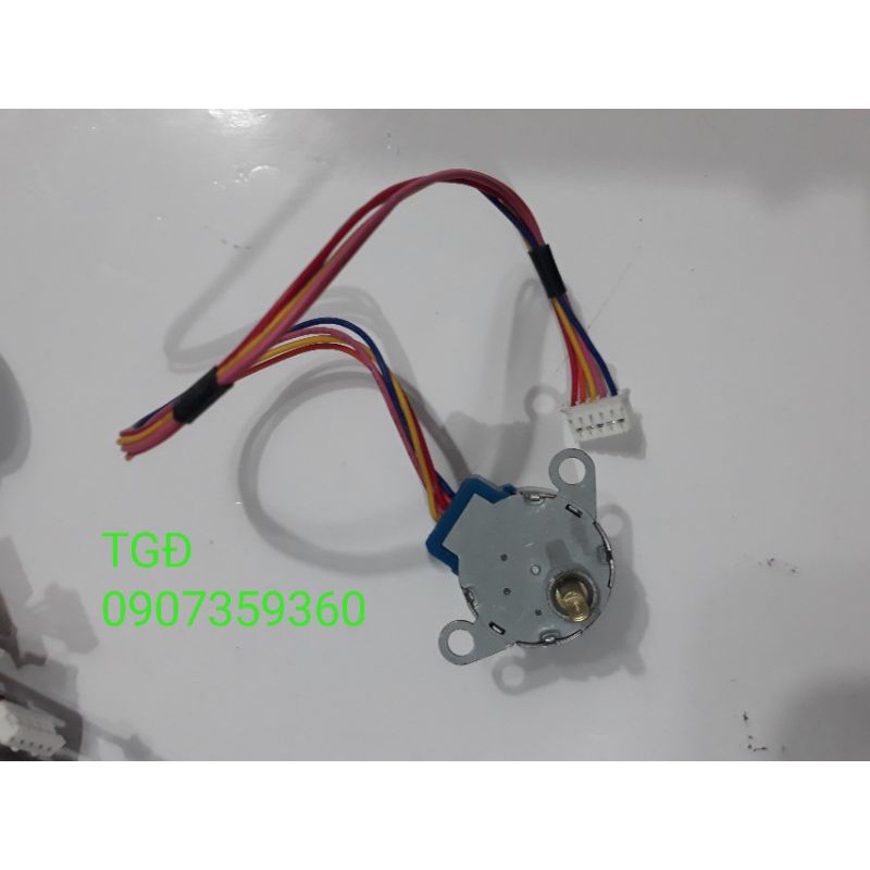 Mô tơ vẫy đảo gió máy lạnh Panasonic